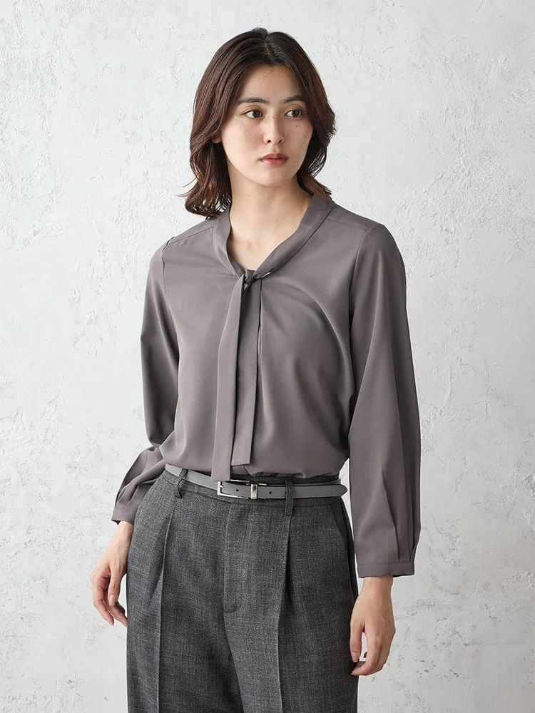 ジョーゼットボウタイ×バー付きブラウスオフホワイト/ブラック/グレー/ピンク〈2BUY10％OFF〉