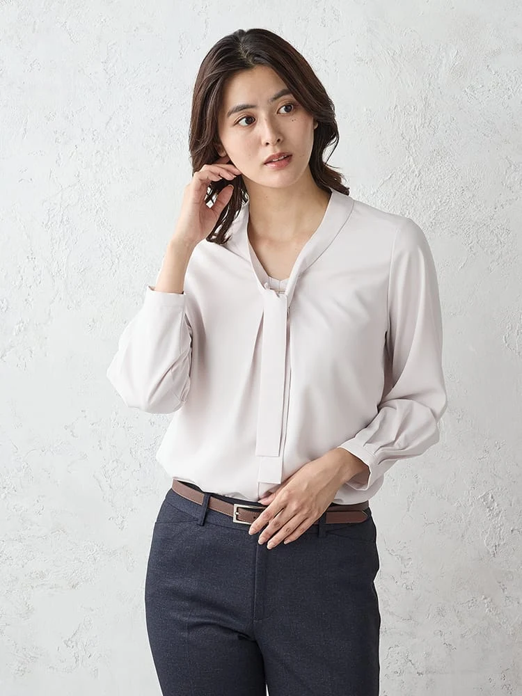 ジョーゼットボウタイ×バー付きブラウスオフホワイト/ブラック/グレー/ピンク〈2BUY10％OFF〉