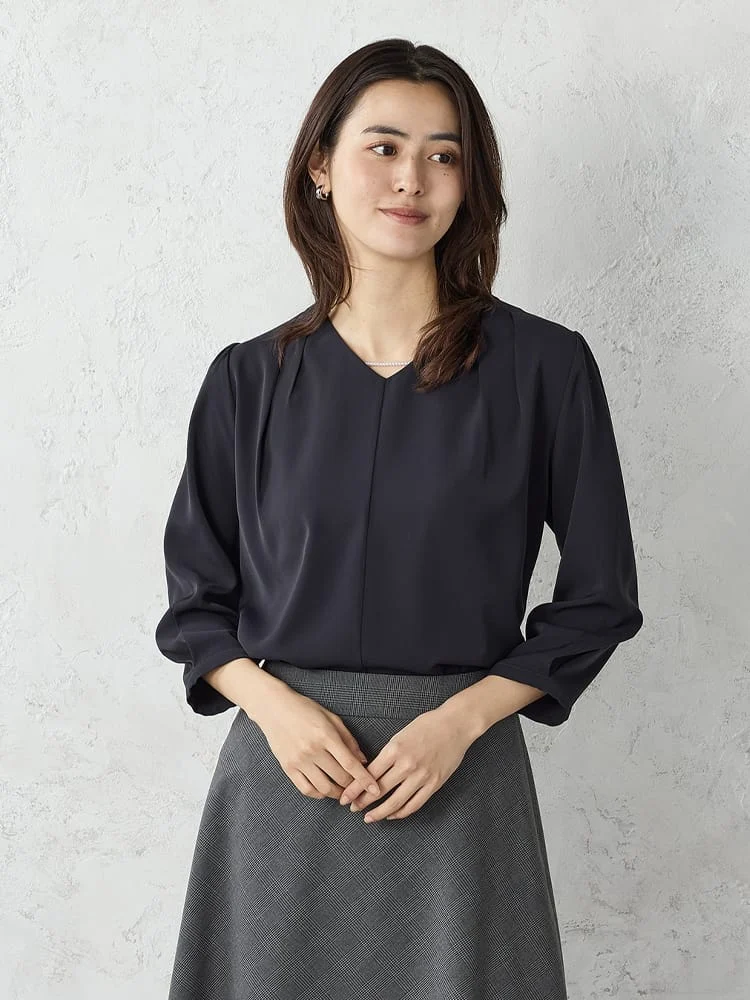 ビジューVネック2WAYブラウスホワイト/ベージュ/ネイビー