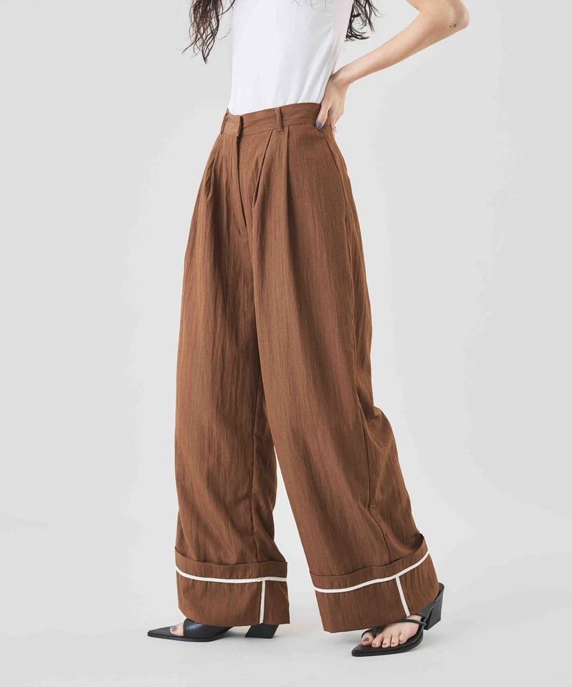 裾配色パイピングタックワイドパンツ【Muscat（マスカット）】