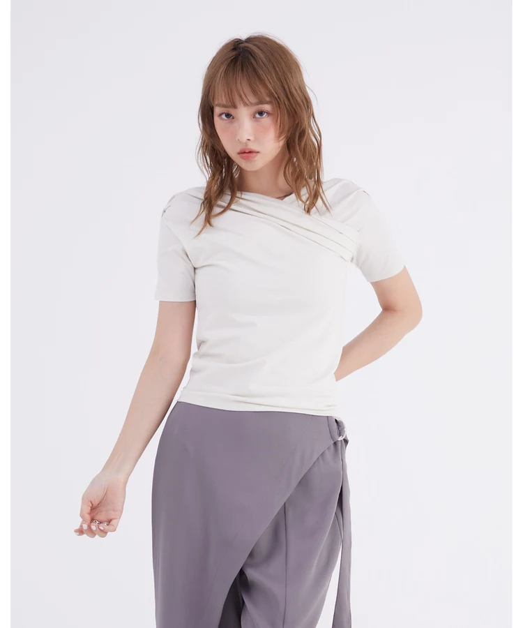 ドレープオフショルTシャツ【DIPINCHOCOLATE】